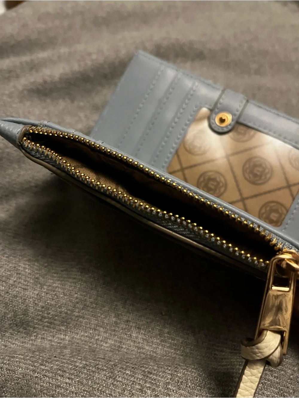 Nanette Lepore Blue & Cream Leather Card Pouch